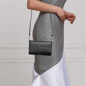 Michael Kors
Michael Kors Black Pebbled Leather Convertible Crossbody Bag